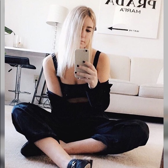 Meet your Posher, Alli - Picture 3 of 6